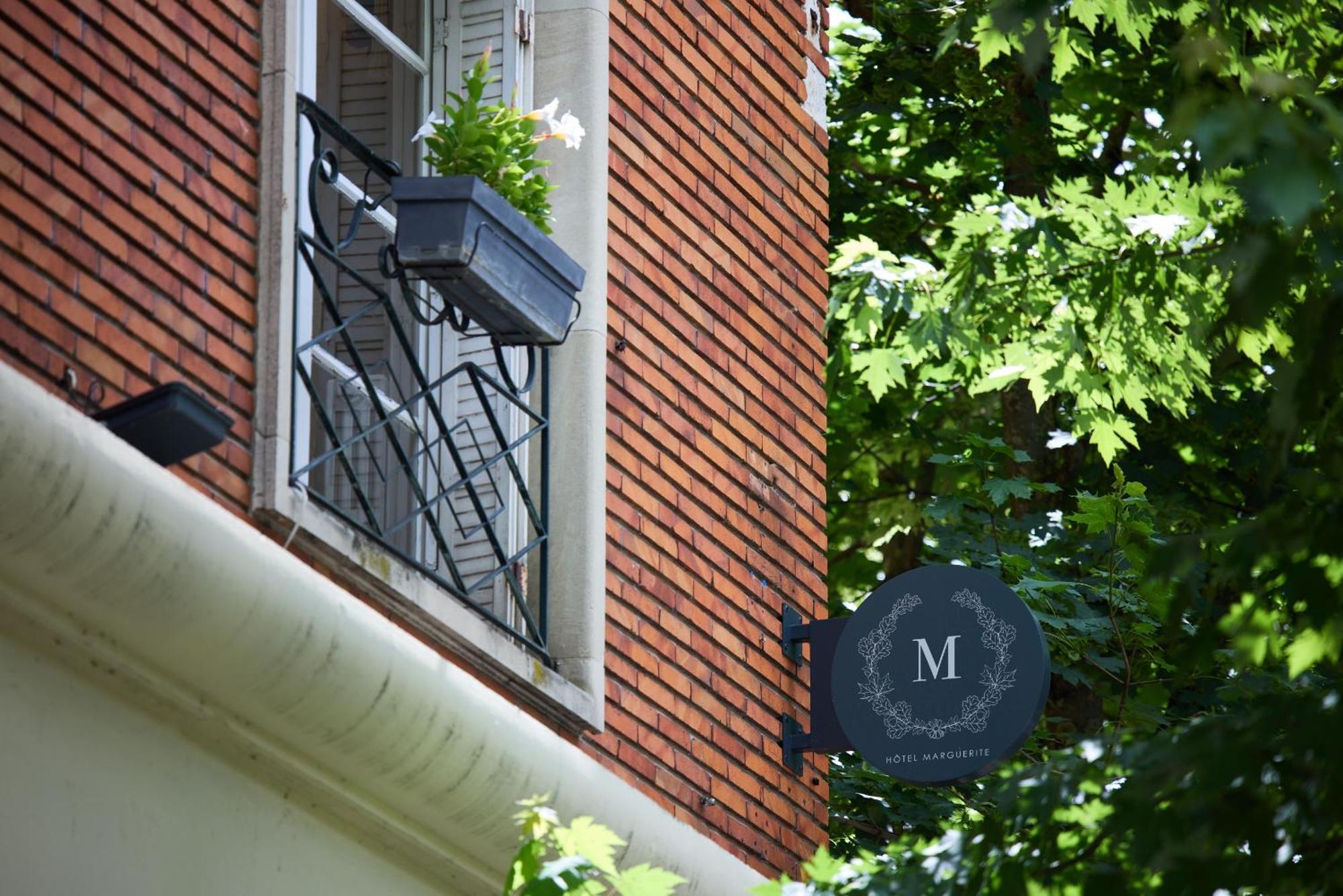 Hotel Marguerite Orléans Exterior photo