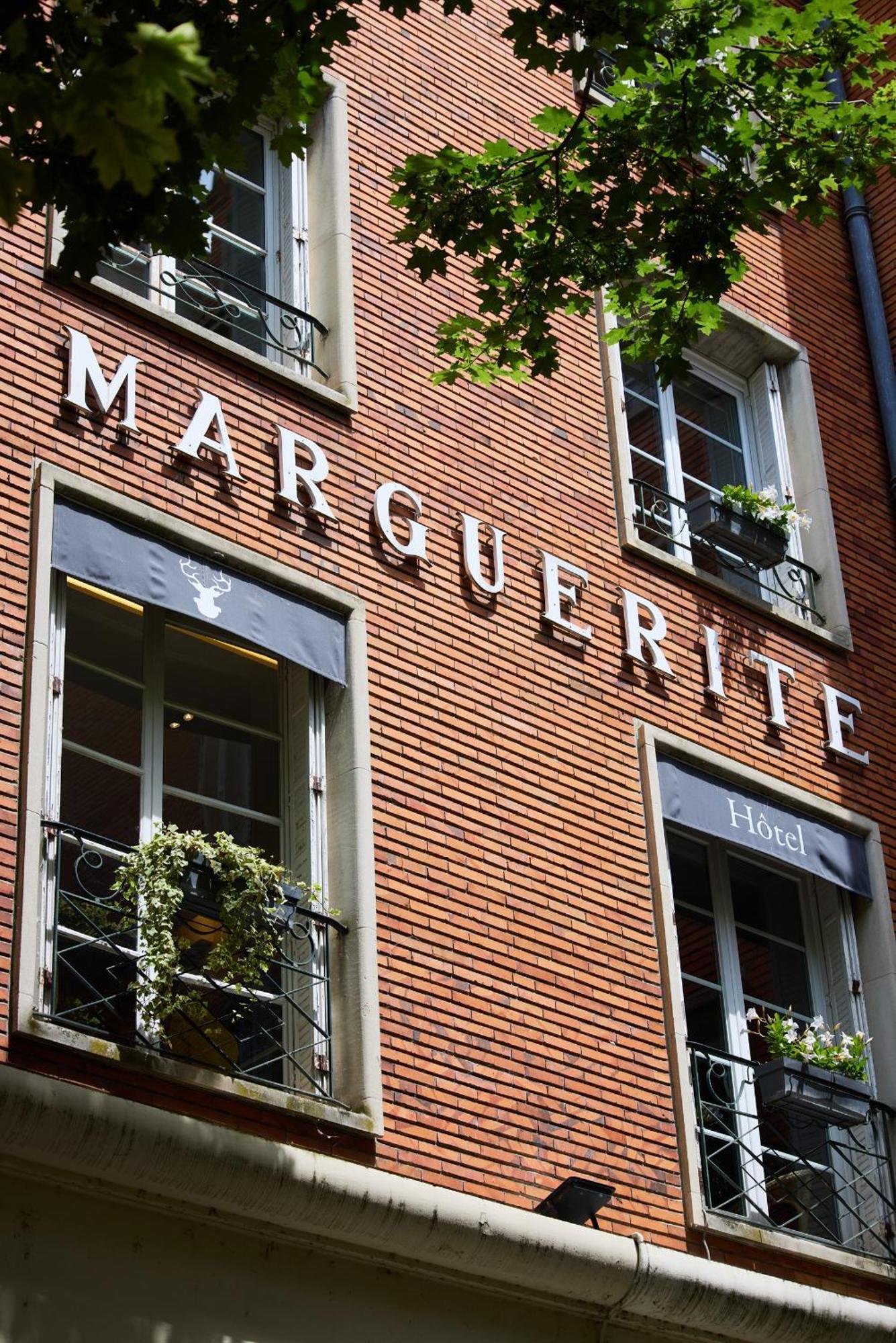 Hotel Marguerite Orléans Exterior photo